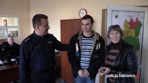 Patryk na stanowisku dowodzenia Komendy Miejskiej Policji w Katowicach